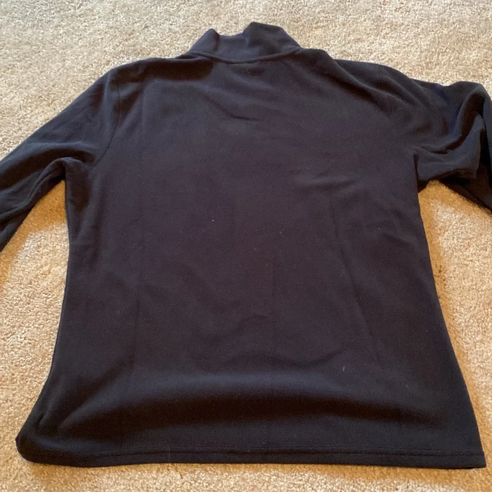 North Face Quarter Zip - Picture 5 of 7
